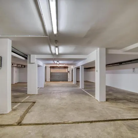 Centre Ap 5 Apartment *